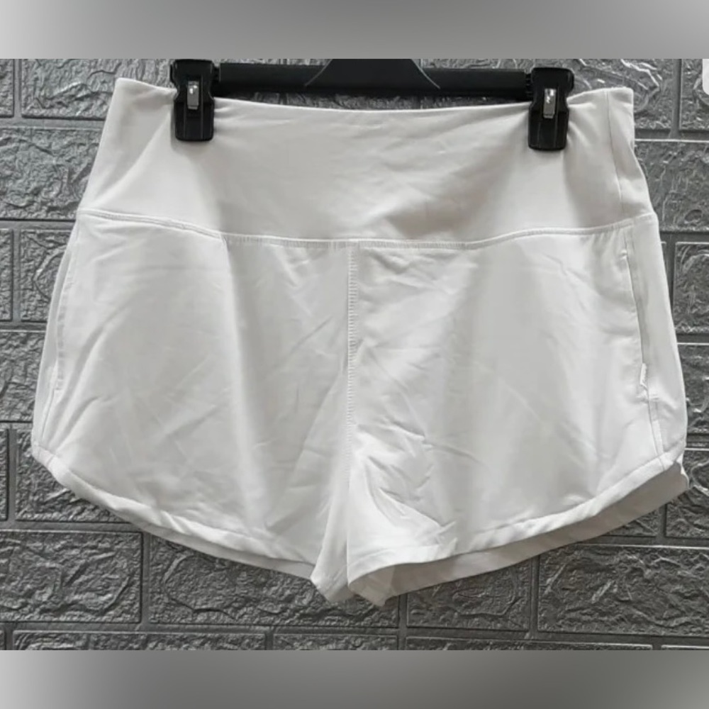 Feat Blanketblend Move Weightless Shorts With Pockets White